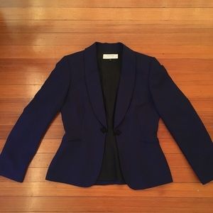 Tahari blue blazer, size 8